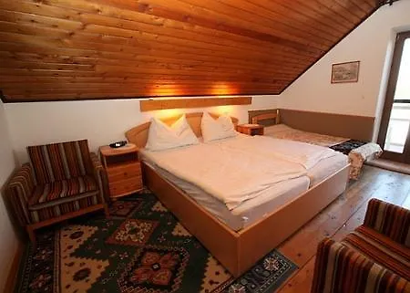 Guest house Fazekas Vendeghaz *