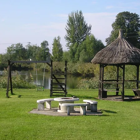 Fazekas Vendeghaz Pensionat