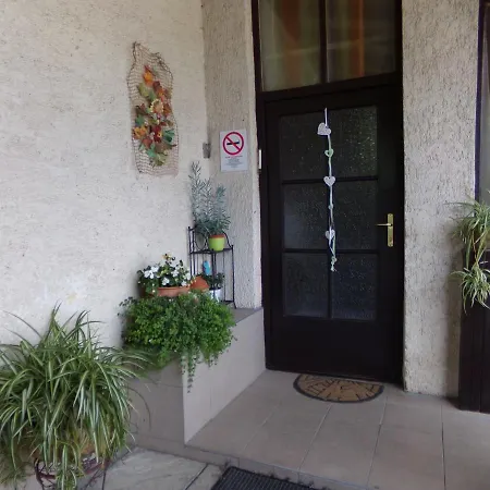 Pensionat Fazekas Vendeghaz *